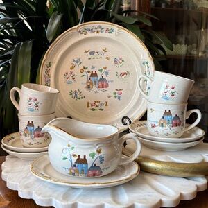 11 Piece Heartland International Dish Set - Platter, Gravy Boat, Cups + Saucers
